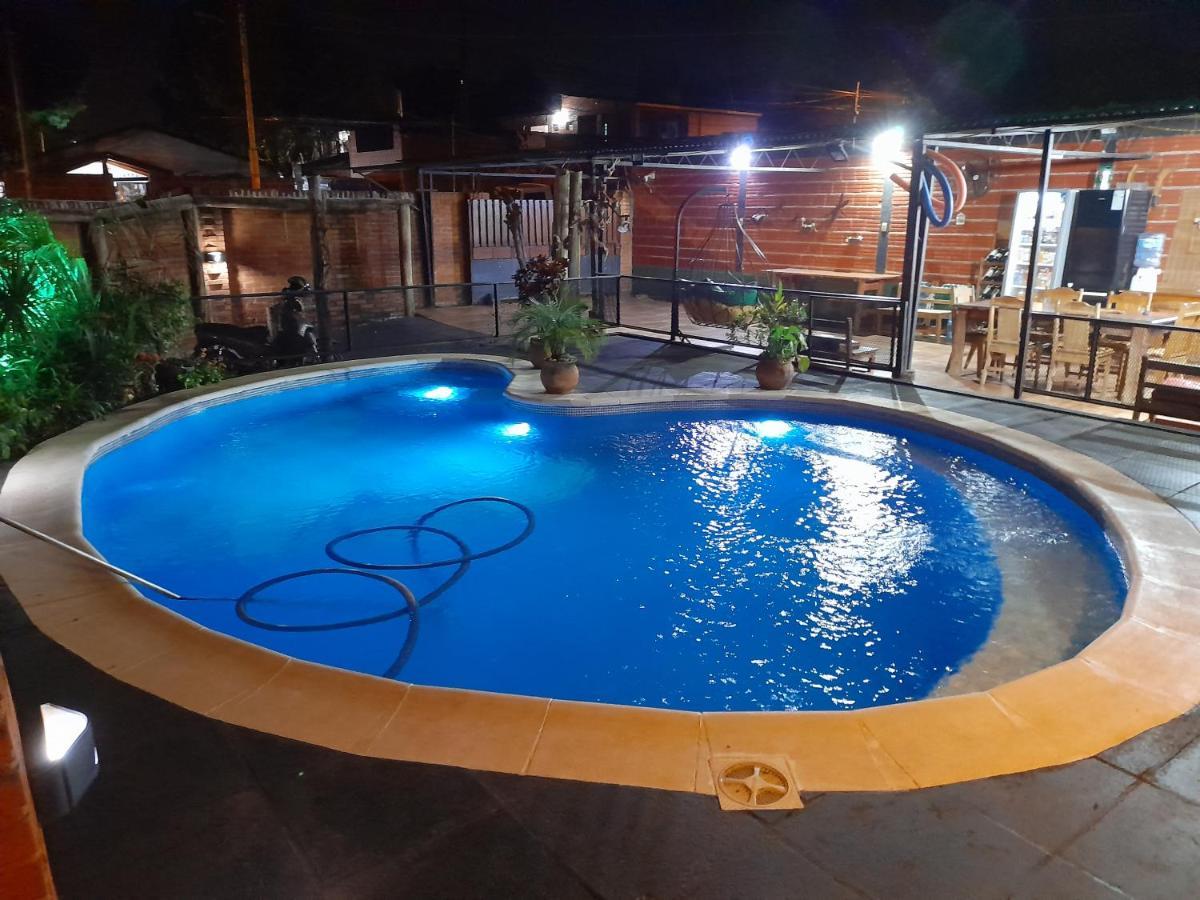 Sentirse En Casa Villa Puerto Iguazú Buitenkant foto