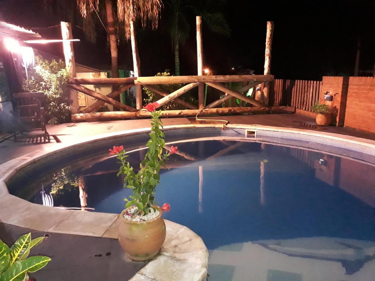 Sentirse En Casa Villa Puerto Iguazú Buitenkant foto